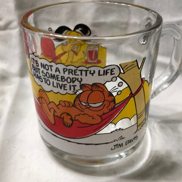 McDonald’s Promotional Garfield coffee mugs - Picture 2 of 7